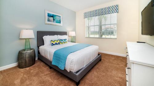 2979 Buccaneer Palm Road - image 11