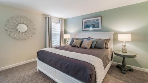 4742 Sleepy Hollow Drive - image 11