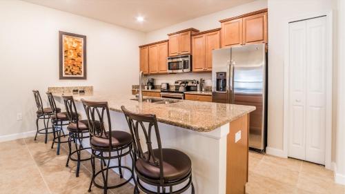 4819 Brier Rose Lane - image 10