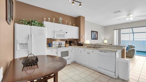 Silver Palm 2326 - image 8