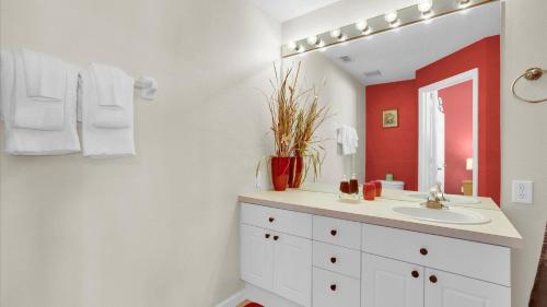 Silver Palm 2326 - image 9