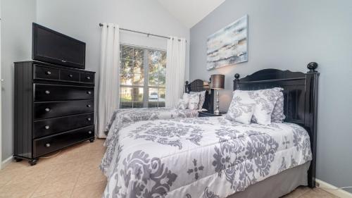 8135 Sun Palm Drive - image 12