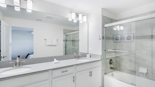 1563 sandbagger drive - image 2