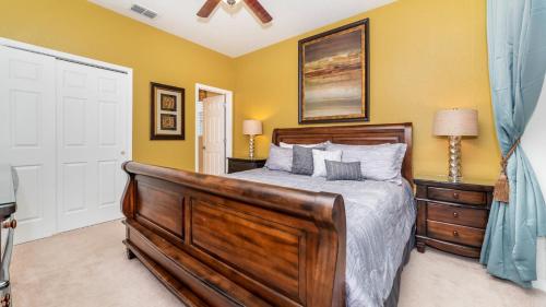 7814 Beechfield Steet - main image