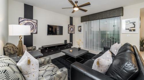 # 4741 Clock Tower Drive 102 - image 2