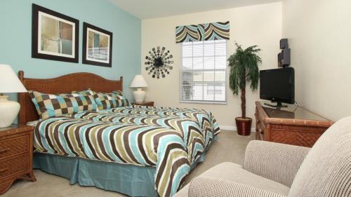 Coconut Palm 8107  U305 - image 8