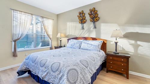 2638 Dinville Street - main image