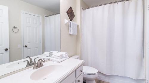 2638 Dinville Street - image 12