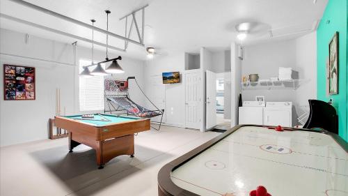 7705 Comrow Street - image 14