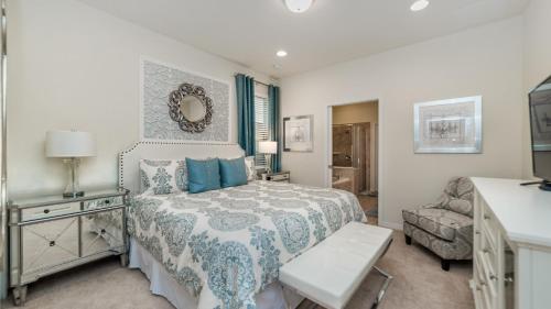 9030 Rhodes Street - image 14
