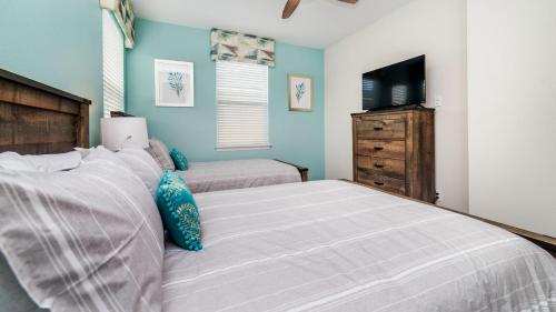 1608 Herrons Green Path - image 12