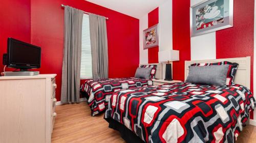 8208 Fan Palm Way - image 13
