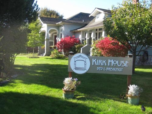 The KirkHouse Bed and Breakfast - Accommodation - Friday Harbor