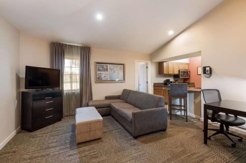 Sonesta ES Suites Dulles Airport