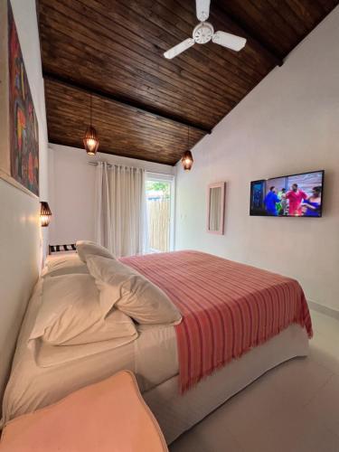Deluxe Suite image 6