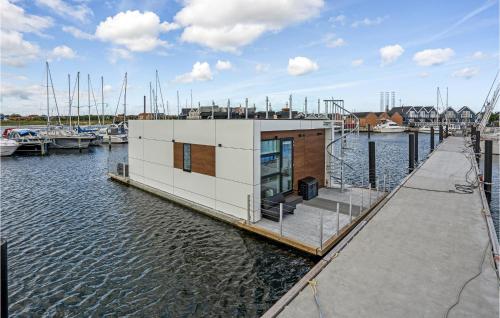 2 Bedroom Lovely Ship In Grenaa