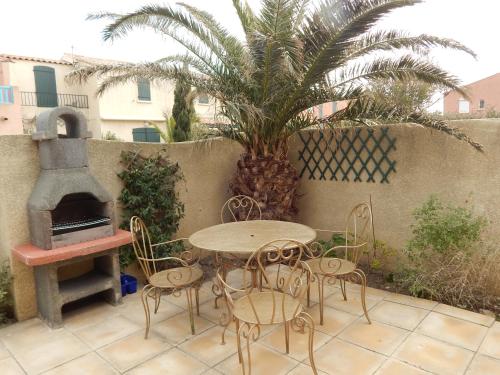 Villa à 50 m de la plage du Grazel pour 6 personnes gîte à louer Gruissan