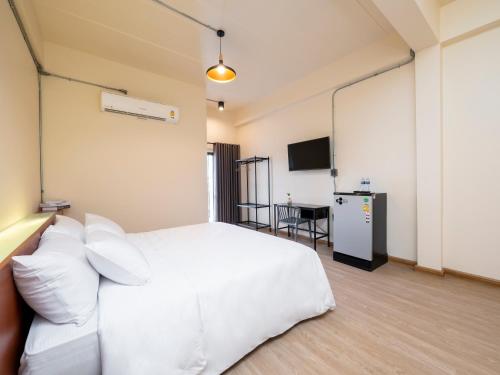 Moonlight Cafe and Hotel Room Type - Double Room with Extra Bed
