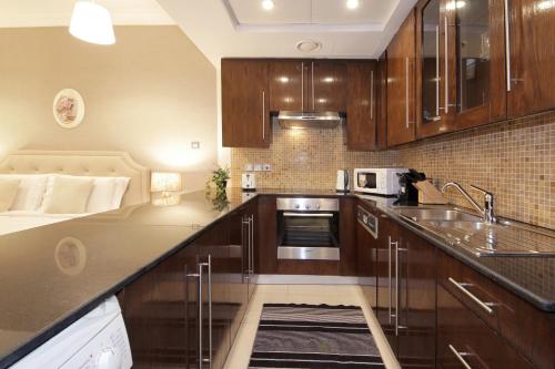 Prime Retreats- Downtown Dubai, Dubaï (photo 8)
