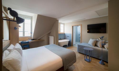 HANNONG Hotel & Wine Bar - image 2