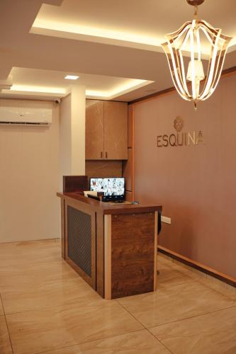 ESQUINA RESIDENCY