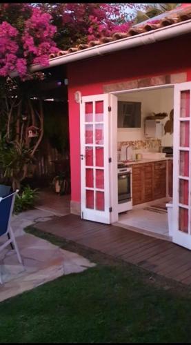 Ingresso, Linda casa em condo fechado, vista para o jardim in Vila Luiza