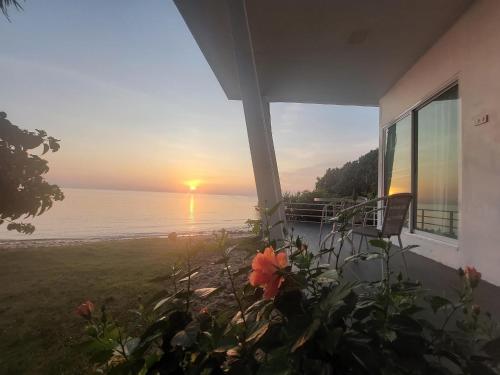 View, White house bailan resort in Bai Lan Bay