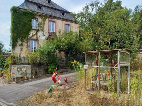 Eifel Duitsland fraai vakantiehuis met tuin in Eisenschmitt