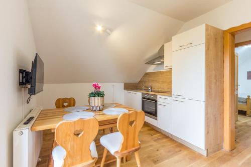 廚房, Vilaraj in 馬里博爾