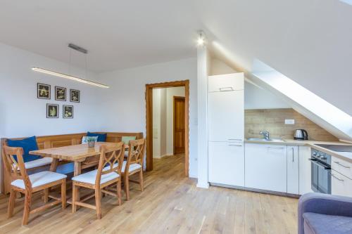 廚房, Vilaraj in 馬里博爾