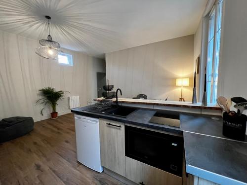Dapur, Promenades / 1 Chambre / Neuf in Roanne