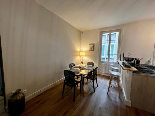 Dapur, Promenades / 1 Chambre / Neuf in Roanne