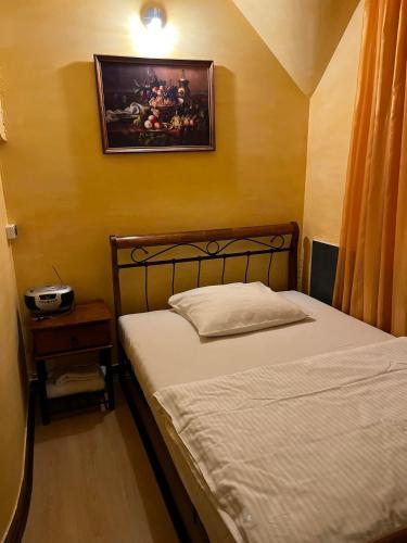 Deluxe Double Room with Shower