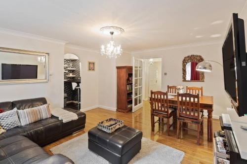 Beautiful and cosy 2 bedroom flat, Londyn