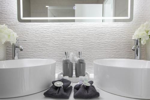 Luxury Holiday Home Dioniz - image 4