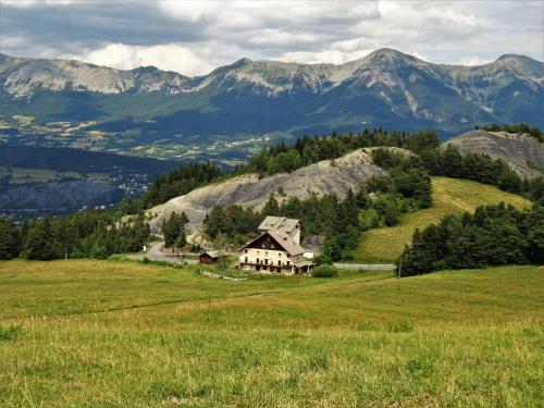 B&B Auzet - Gite montagnard du Fanget - Bed and Breakfast Auzet