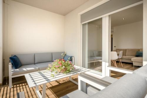 Two-Bedroom Apartment image 4