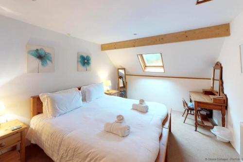 Viesnīcas āriene, BUCKLAND BREWER COB BARN 2 Bedrooms in Īstputforda
