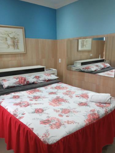 suites guaruja Ferry Boat in Near Center