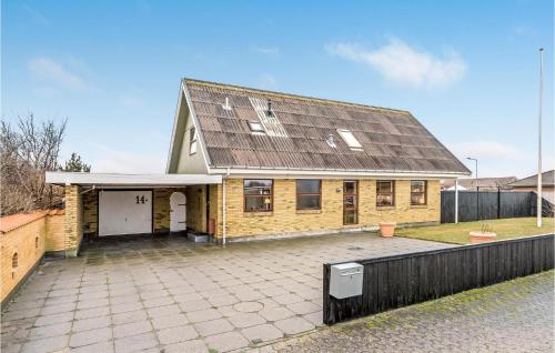  4 Bedroom Nice Home In Skagen in Skagen