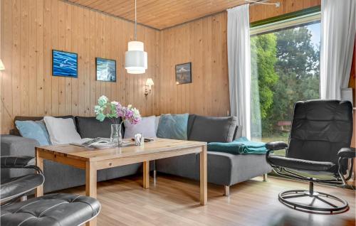  3 Bedroom Amazing Home In Ebeltoft in Ebeltoft