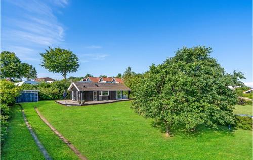 Cozy Home In Lgstrup With Kitchen