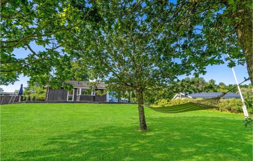 Cozy Home In Lgstrup With Kitchen