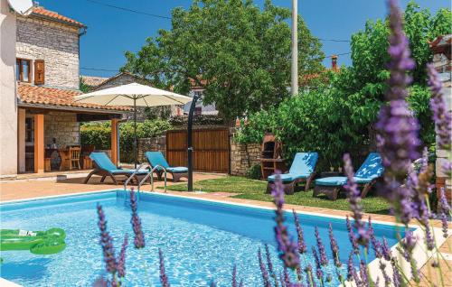 Awesome Home In Kanfanar With Outdoor Swimming Pool - Kanfanar