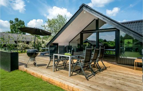  Stunning Home In Juelsminde With Wifi in Sønderby
