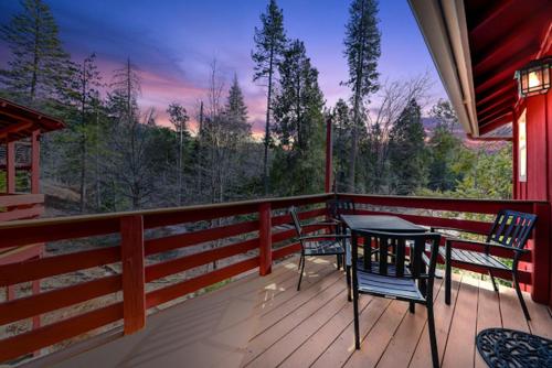 Silver Pines Lodge