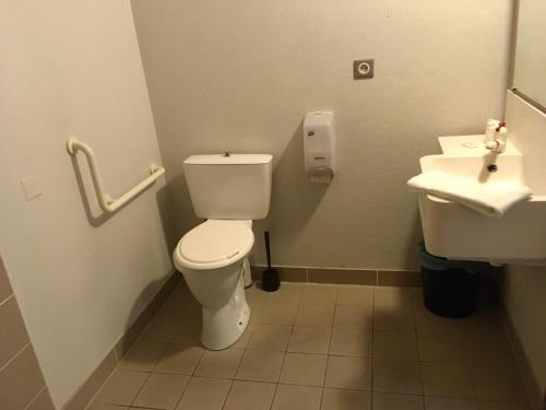 Hotel Bel Alp Manosque - image 5