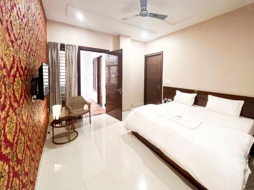Radha Krishna Bhawan, Homestay, Vrindavan