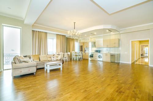 Buta Palace Luxury House – khách sạn tại Yasamal