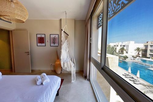 Spectacular & Soaring 2 BDR w Private Rooftop Jacuzzi & Beach Access, Hurghada (Foto 10)